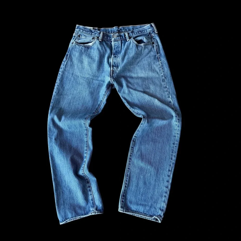 Levis 501 Original Fit Blue Denim Jeans W32 L29 Distressed